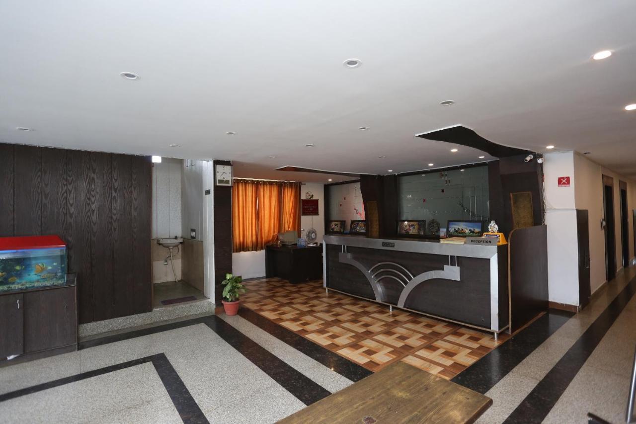 Oyo 5844 Hotel Drive Inn Raiwala Dış mekan fotoğraf